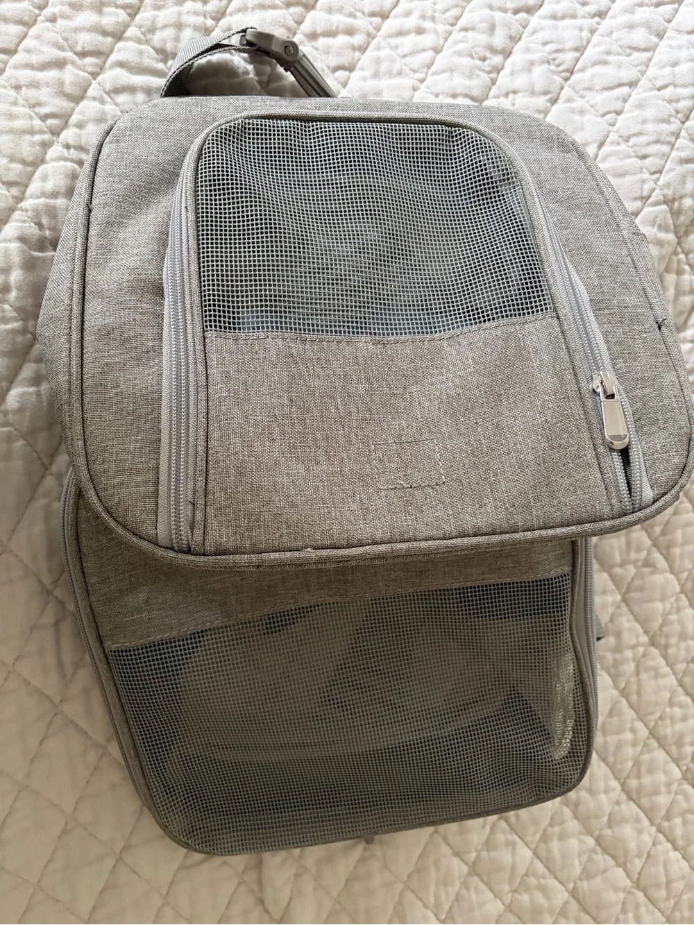 New 19” Pet Carrier Dog Bird Cat Bunny Gray Mesh Three Straps Padded Foldable